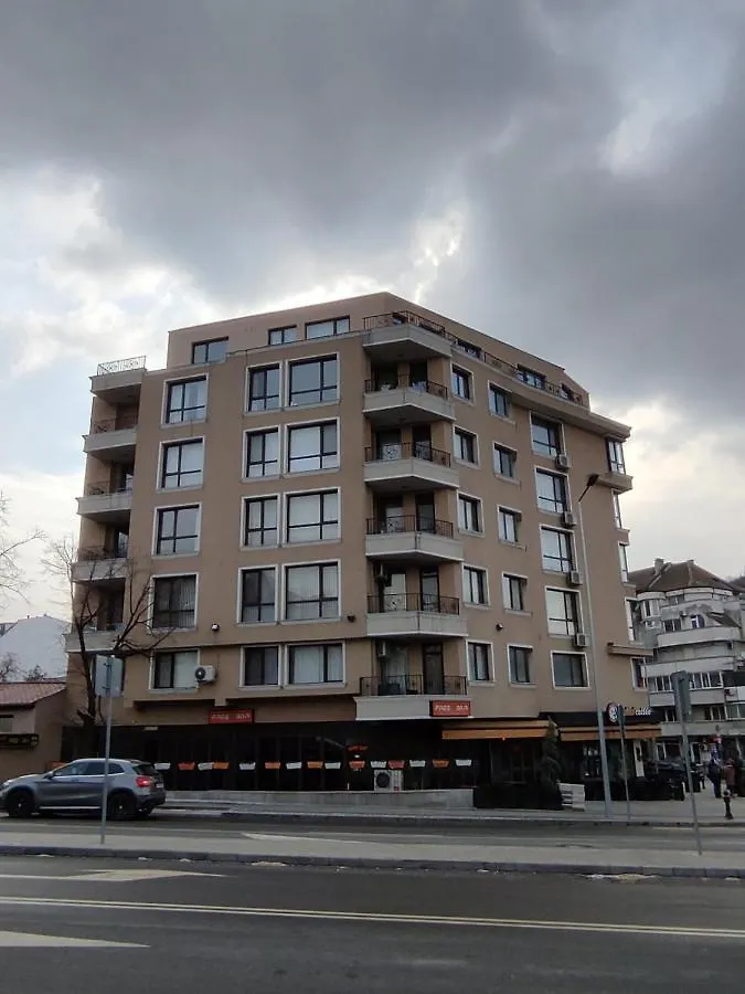 One Bedroom Apartment 10 - Vasil Aprilov 64 Filibe 0*,