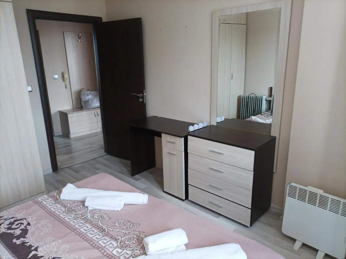 One Bedroom Apartment 10 - Vasil Aprilov 64 Filibe Bulgaristan